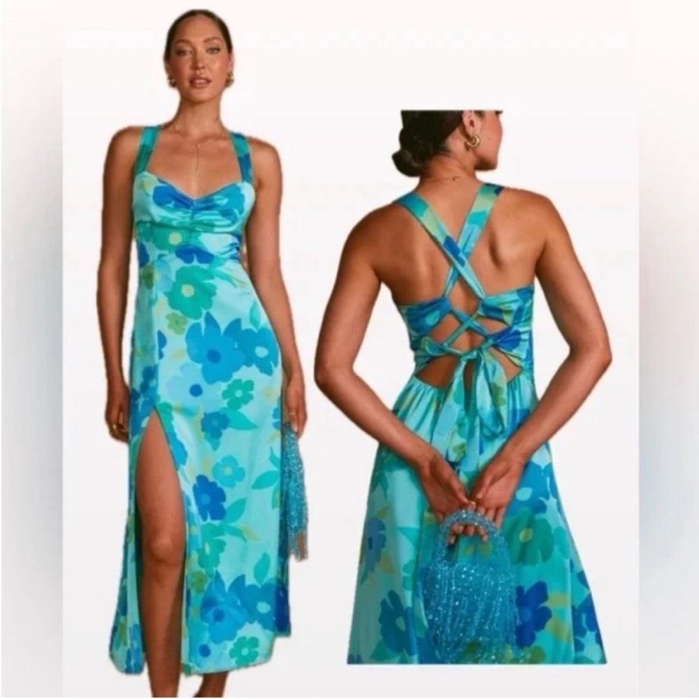 Show me your mumu nwt Elegant Blue Floral Backless Dress